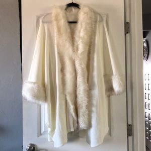 Knit jacket with rabbit fur trim